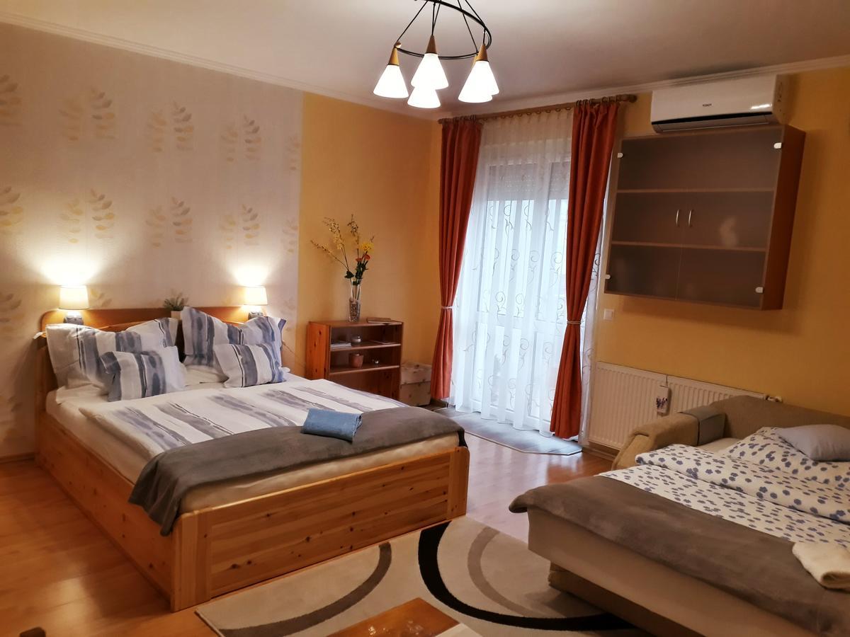 Dia Apartman Miskolc Eksteriør billede